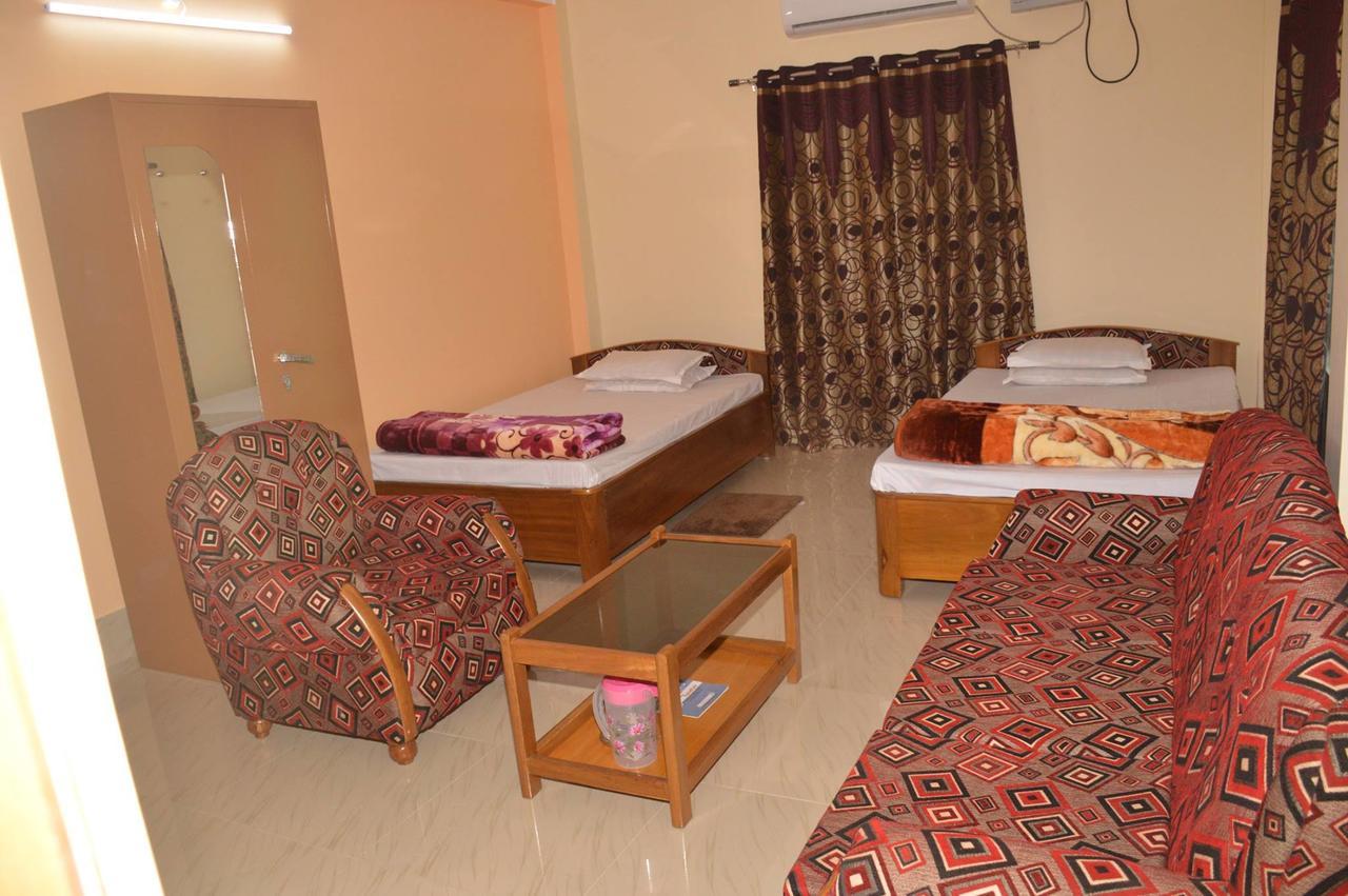 Tezpur Hotel Kaustav المظهر الخارجي الصورة