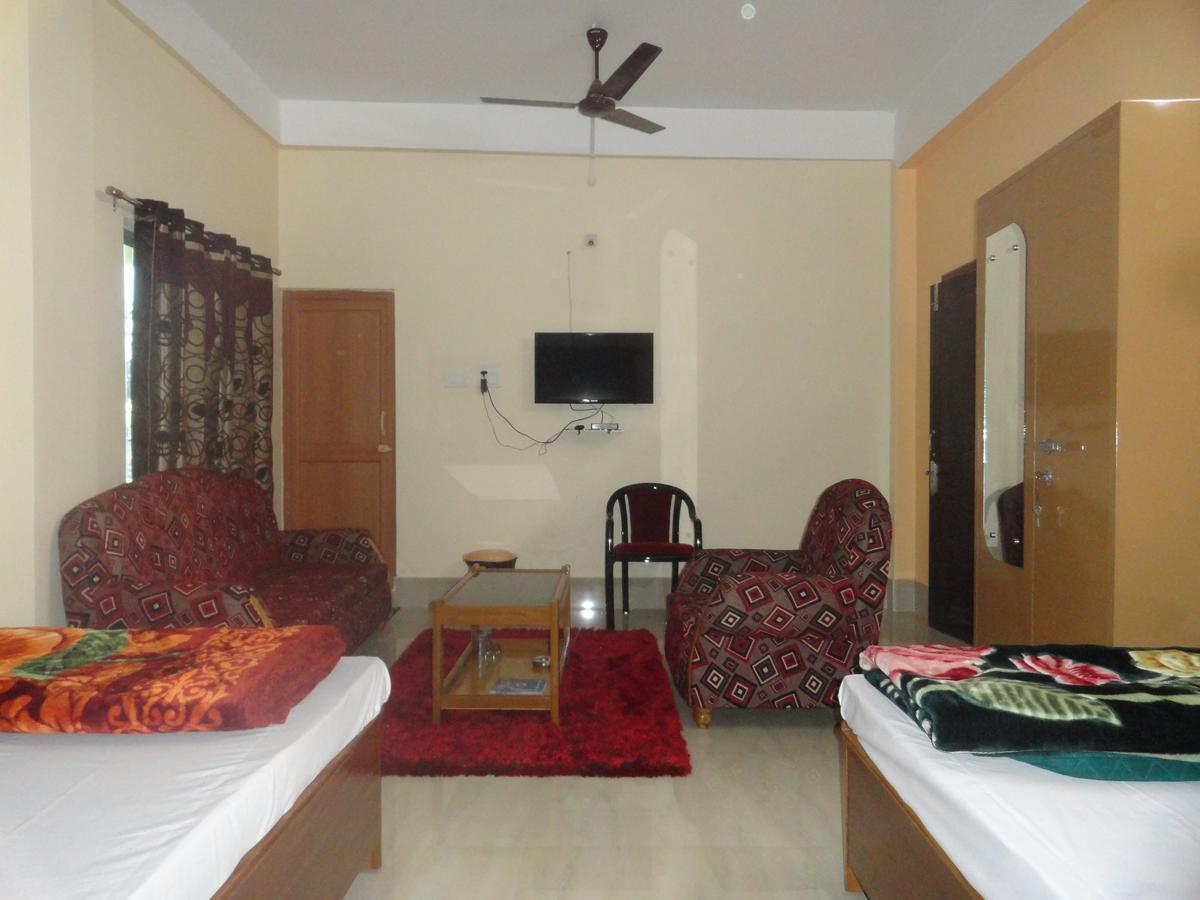 Tezpur Hotel Kaustav المظهر الخارجي الصورة
